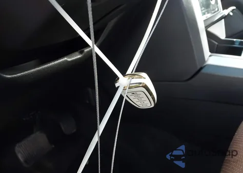 2015 Ford Explorer Limited z USA, uszkodzony, nr VIN 1FM5K7F88FGC04904